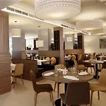 Park Plaza Arena 3* Pula