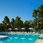 Park Plaza Arena 3*