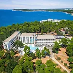 Park Plaza Arena Hotel 3*
