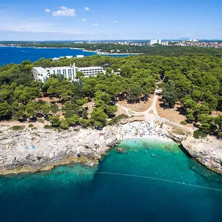 Ξενοδοχείο Park Plaza Arena 3*