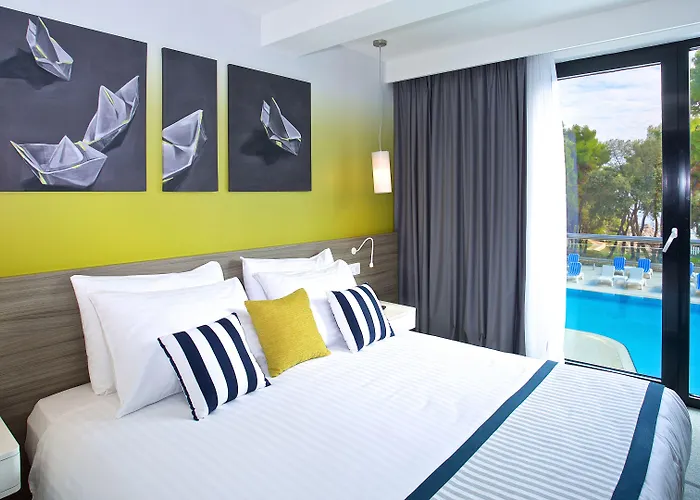 호텔 Park Plaza Arena 3*