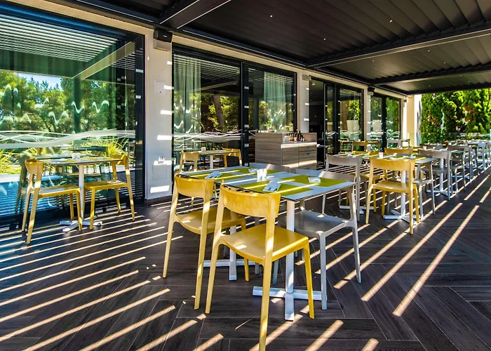 Park Plaza Arena 호텔 3*